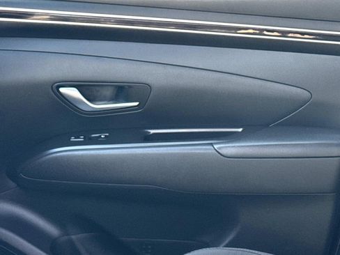 Used 2024 Hyundai Tucson SE image 19