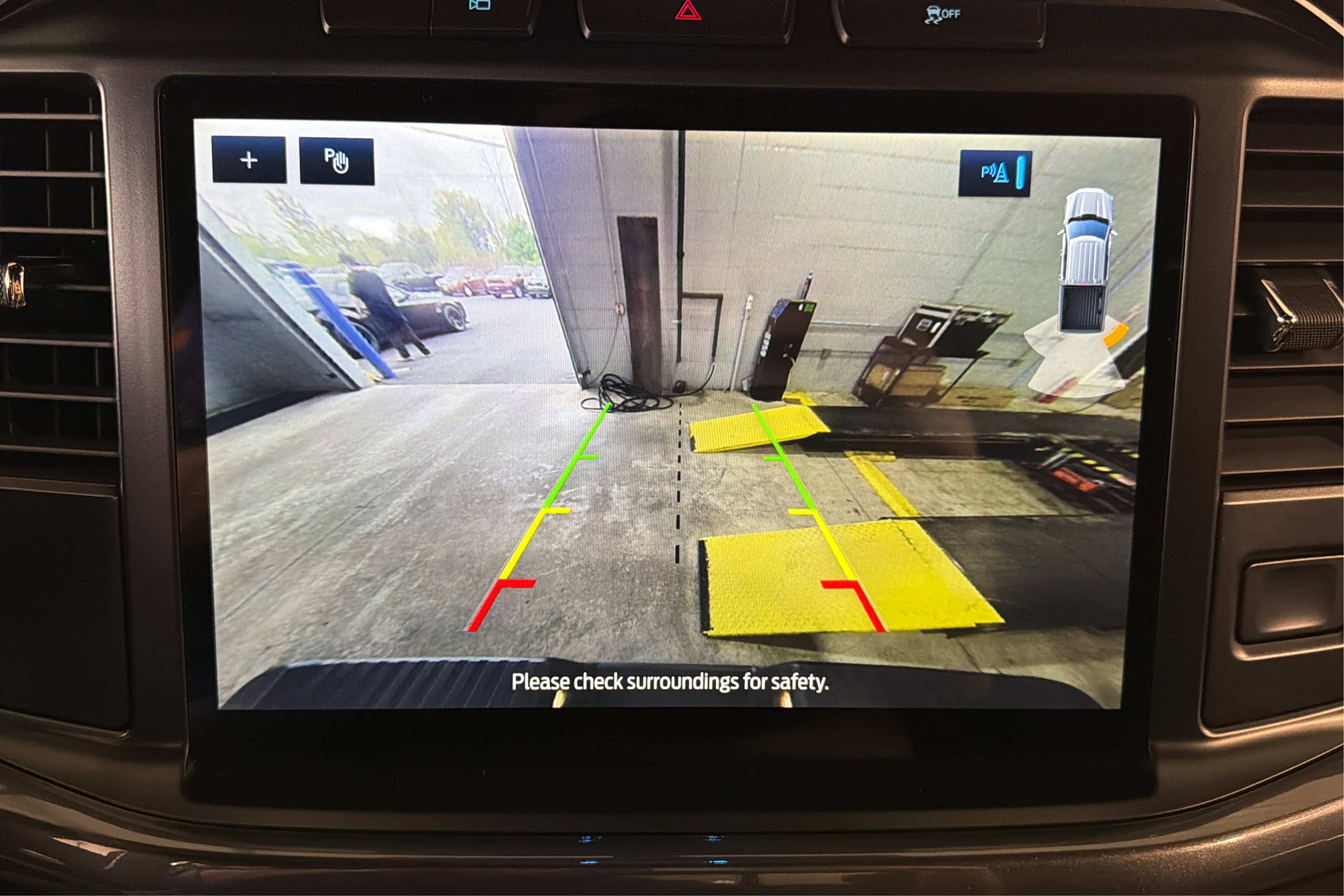 Used 2022 Ford F150 XLT w/ Equipment Group 302A High AWD/4WD image 28