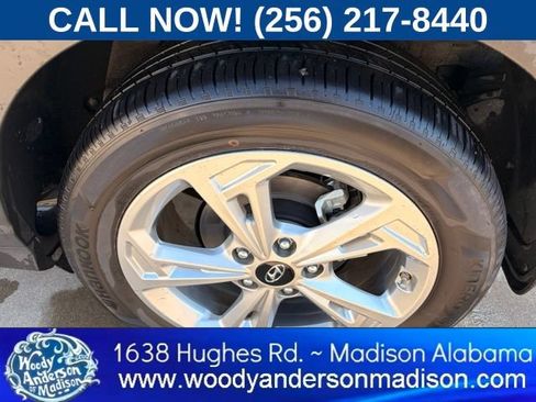 Used 2023 Hyundai Kona SEL FWD image 8