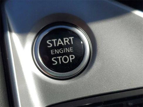 New 2025 Nissan Altima 2.5 SR w/ SR Premium Package image 15