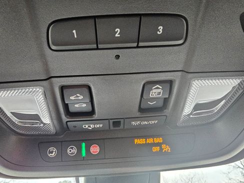 Used 2022 Chevrolet Blazer RS w/ Enhanced Convenience Package image 55