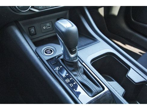 Used 2025 Nissan Sentra S image 25