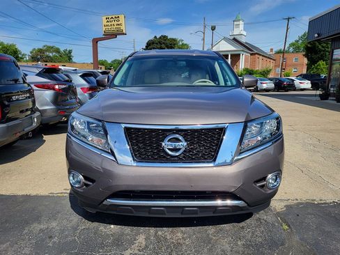 Used 2014 Nissan Pathfinder SL w/ Cargo Package AWD/4WD image 2