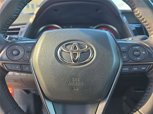 Used 2023 Toyota Camry XSE image 23