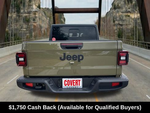 New 2026 Jeep Gladiator Sport image 8