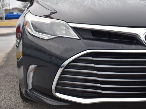 Used 2016 Toyota Avalon Limited image 15