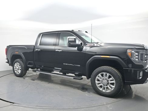 Used 2022 GMC Sierra 3500 Denali image 7