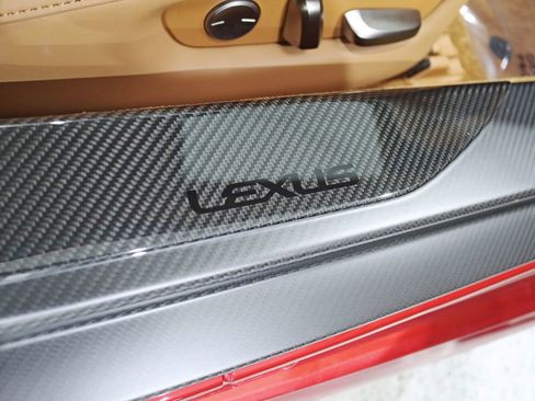 Used 2022 Lexus LC 500 Coupe w/ Dynamic Handling Package image 32