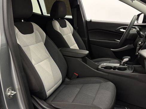 Used 2024 Chevrolet Trax LS w/ Driver Confidence Package image 33