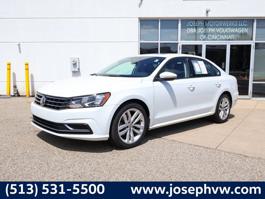 Used 2019 Volkswagen Passat 2.0T Wolfsburg FWD image 1