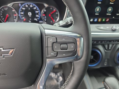 Used 2023 Chevrolet Blazer RS w/ Enhanced Convenience Package AWD/4WD image 16