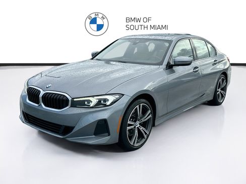 Certified 2023 BMW 330i Sedan w/ Driving Assistance Package RWD image 3