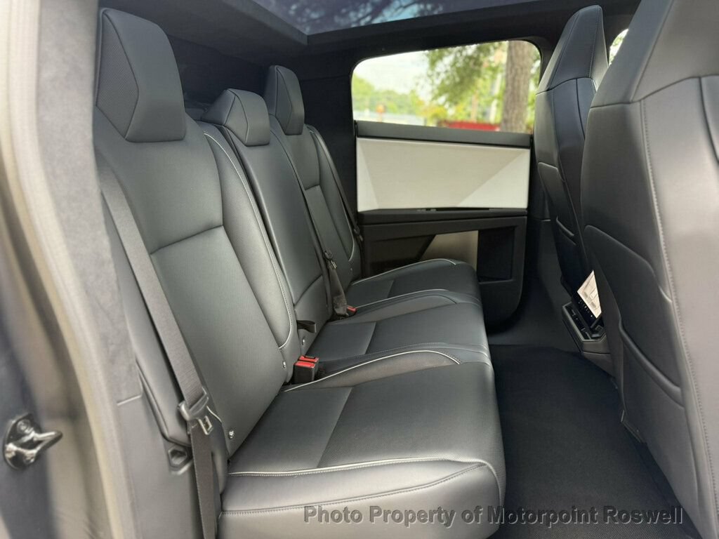 Used 2024 Tesla Cybertruck Cyberbeast AWD/4WD image 19