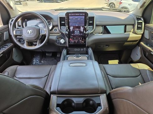 Used 2025 RAM 1500 Limited AWD/4WD image 8