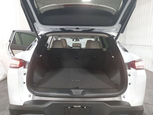 Used 2025 Nissan Murano SL image 12