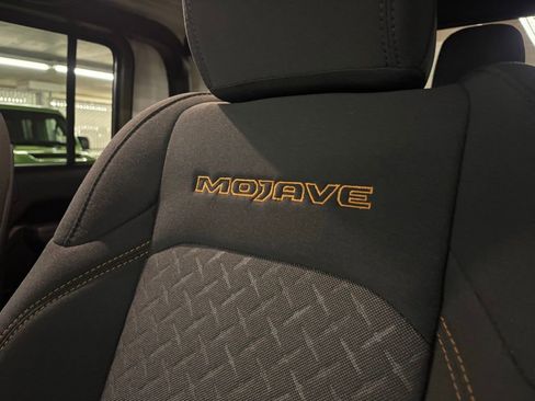 New 2026 Jeep Gladiator Mojave image 12