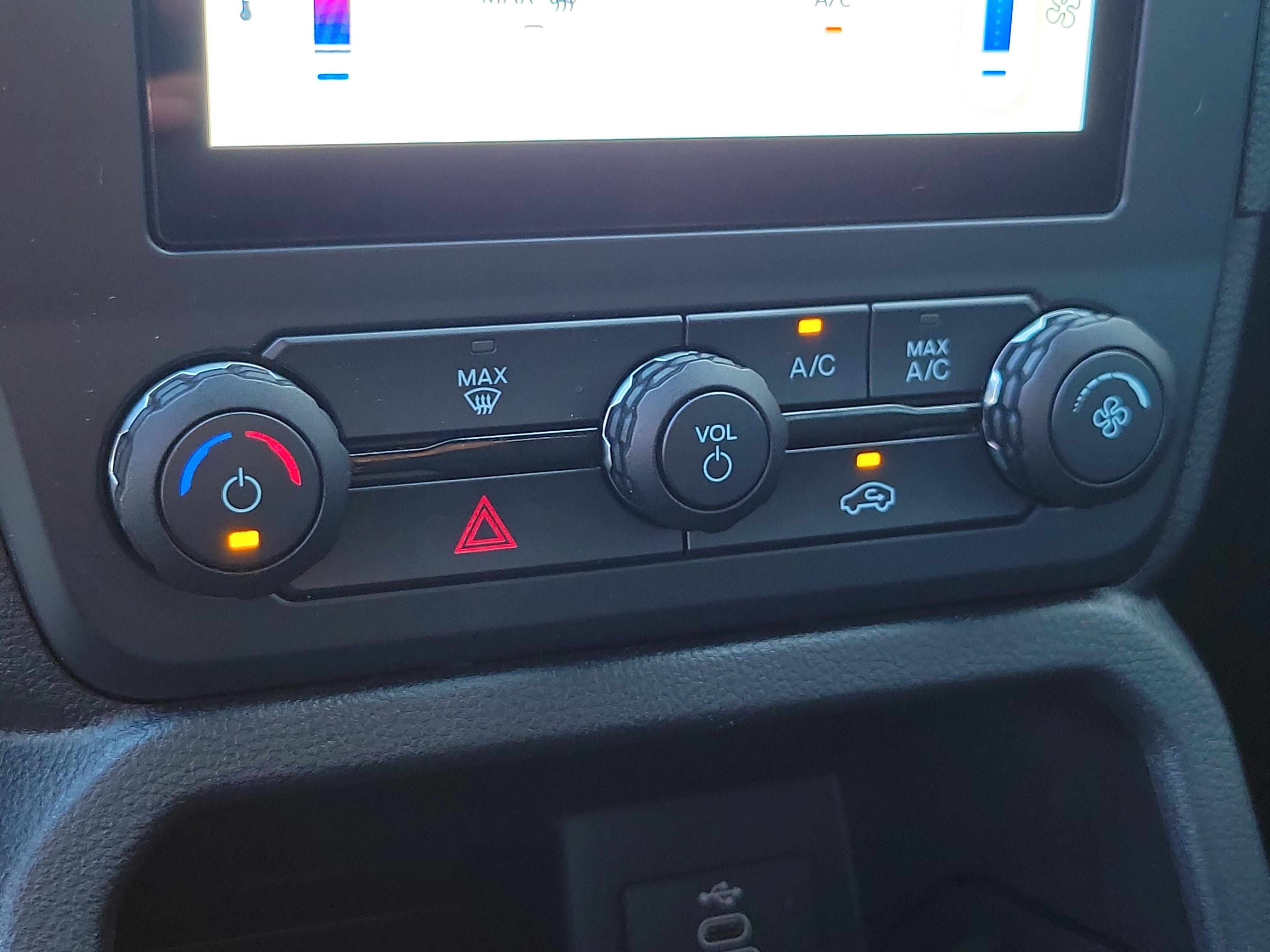Used 2025 Ford Ranger XL RWD image 14