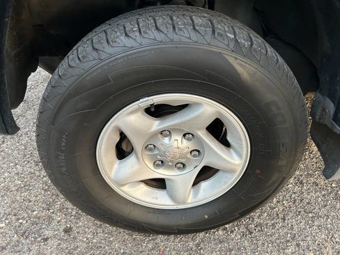 Used 2003 Toyota Tundra SR5 image 34