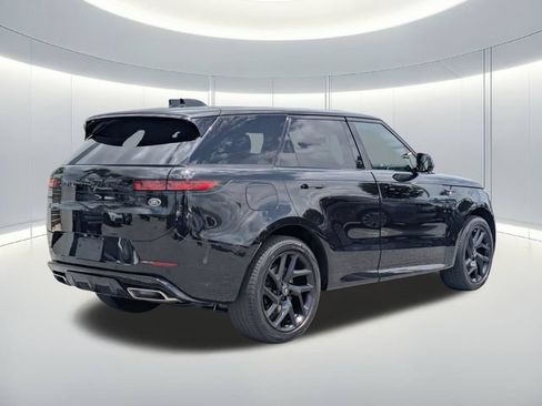 Used 2023 Land Rover Range Rover Sport SE Dynamic AWD/4WD image 6