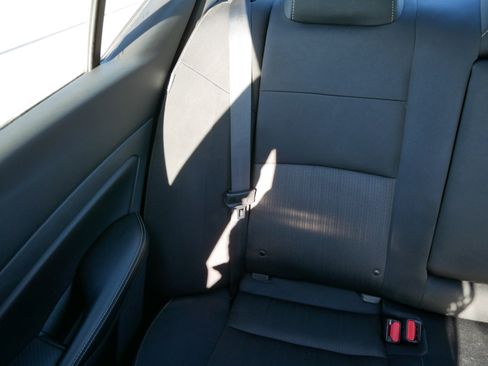 Used 2024 Nissan Altima 2.5 SV image 17