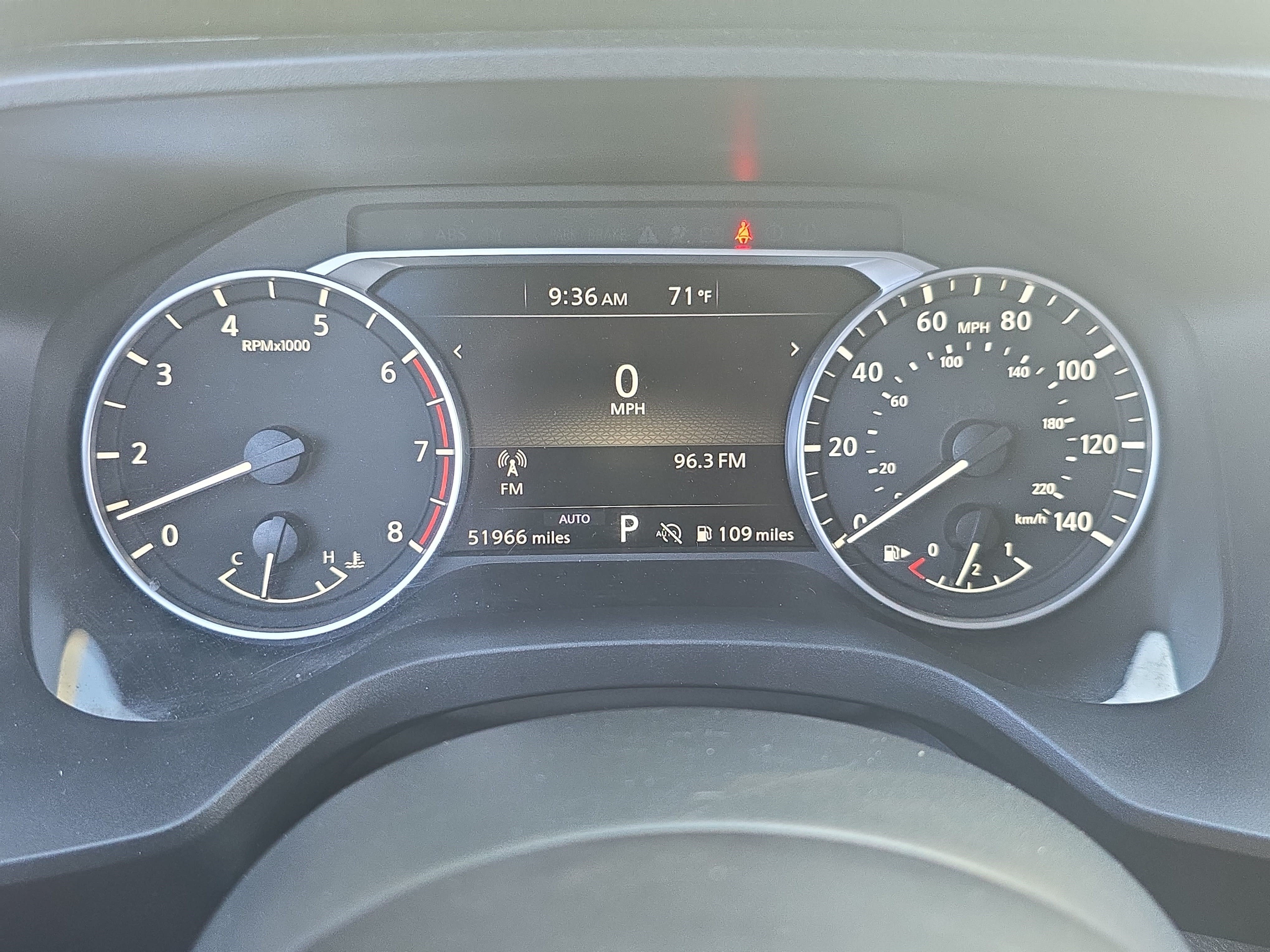 Used 2024 Nissan Rogue S AWD/4WD image 19
