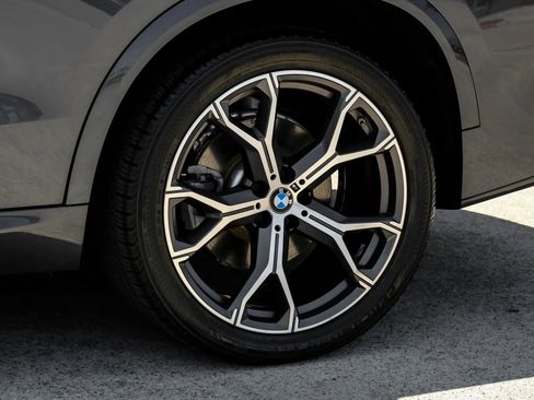 Used 2020 BMW X5 xDrive40i w/ M Sport Package AWD/4WD image 68