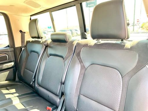Used 2019 RAM 1500 Laramie RWD image 17