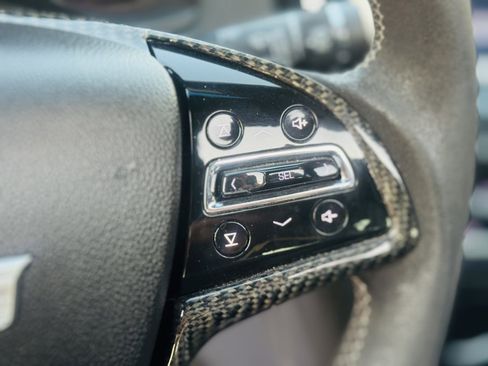 Used 2017 Cadillac ATS V w/ Luxury Package image 37