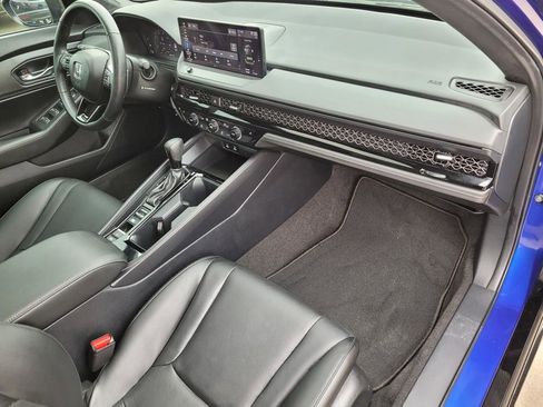 Used 2024 Honda Accord Sport image 9