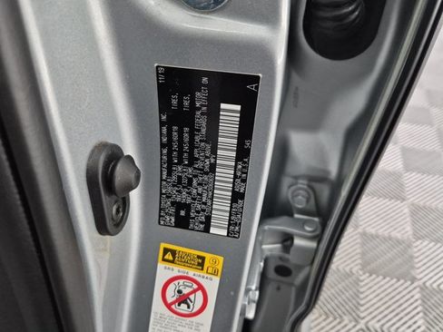 Used 2019 Toyota Highlander LE FWD image 27