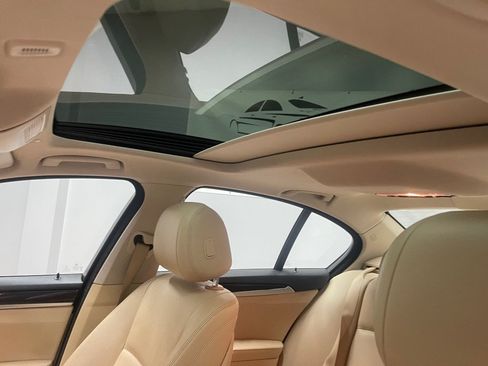 Used 2015 BMW 528i Sedan RWD image 34