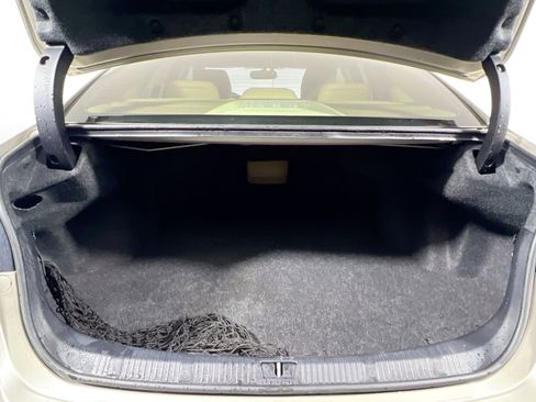 Used 2015 Toyota Avalon Limited image 34