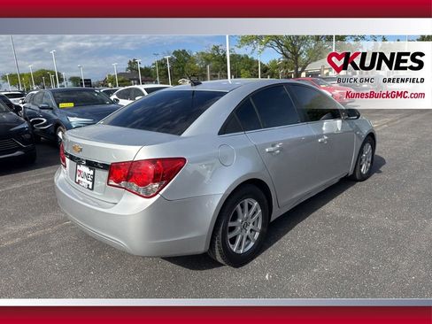 Used 2012 Chevrolet Cruze LS FWD image 6
