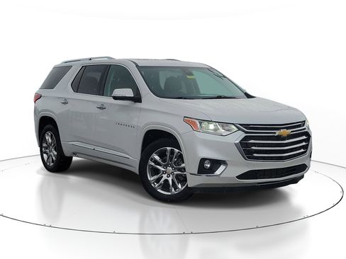 Used 2021 Chevrolet Traverse High Country AWD/4WD image 1