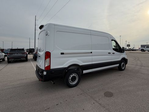 New 2026 Ford Transit 250 148 Medium Roof w/ Load Area Protection Package image 4