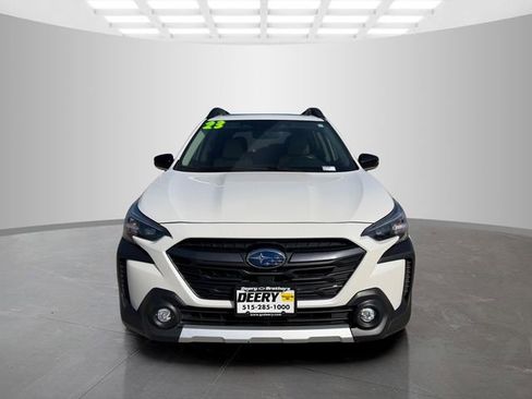 Used 2023 Subaru Outback Limited image 2
