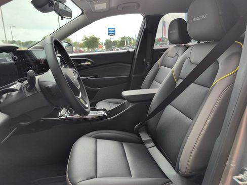 New 2026 Chevrolet Trax ACTIV w/ Driver Confidence Package FWD image 13