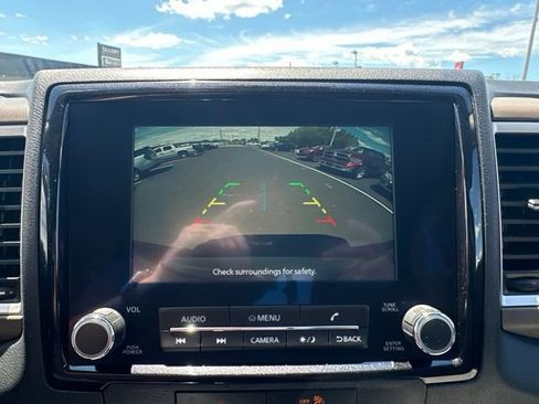 Used 2023 Nissan Frontier SV w/ SV Convenience Package AWD/4WD image 20
