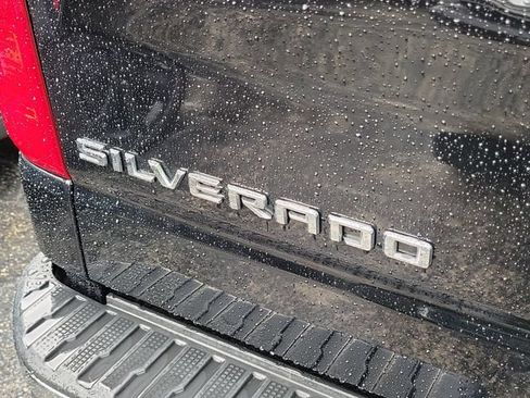 Used 2021 Chevrolet Silverado 1500 LT RWD image 5