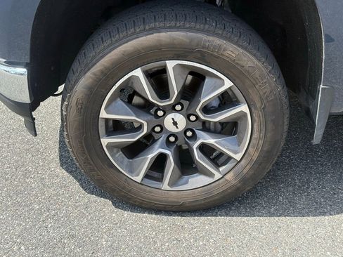 Used 2021 Chevrolet Silverado 1500 LT w/ All Star Edition Plus image 11