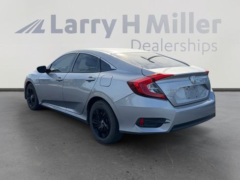 Used 2017 Honda Civic LX image 3