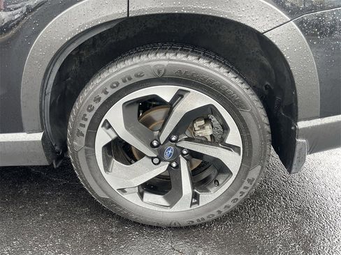 Certified 2022 Subaru Forester Touring w/ Popular Package #3 image 8