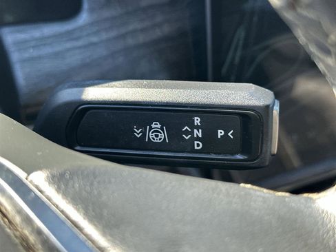 Used 2023 Rivian R1S Adventure image 18