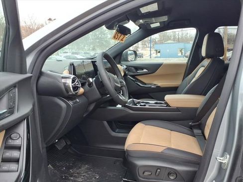 New 2026 Chevrolet Equinox ACTIV w/ Convenience Package III image 11