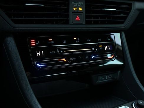 New 2026 Volkswagen Jetta Sport image 4