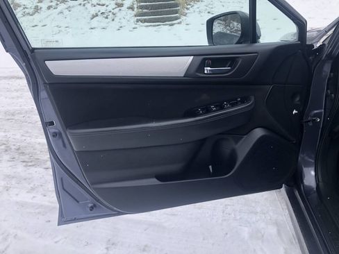 Used 2015 Subaru Legacy 2.5i Premium AWD/4WD image 16