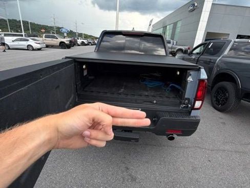 Used 2022 Honda Ridgeline Black Edition image 25