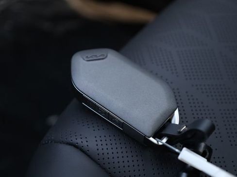 New 2026 Kia Carnival SX image 33