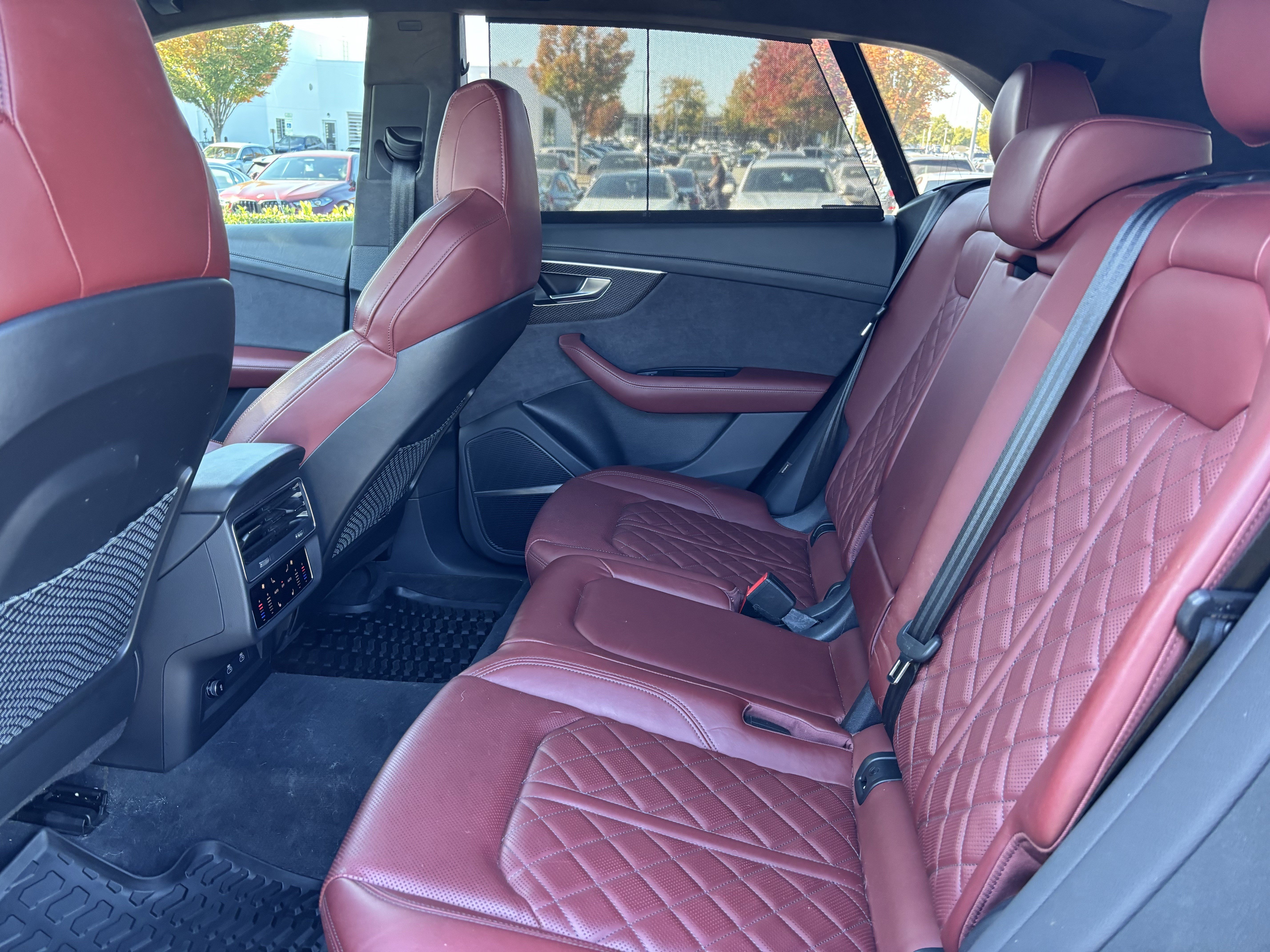 Used 2023 Audi SQ8 Prestige w/ Prestige Package AWD/4WD image 19