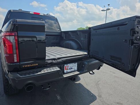 New 2025 Ford F150 Tremor w/ Equipment Group 402A High image 39